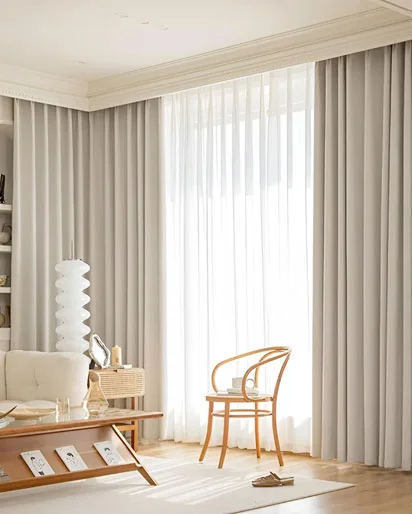 modern curtains in dubai